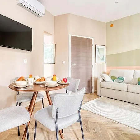 Proche Parc Monceau #arcdetriomphe Appartement *