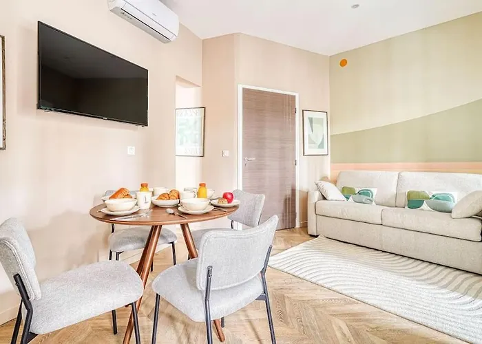 Proche Parc Monceau #arcdetriomphe Apartamento *